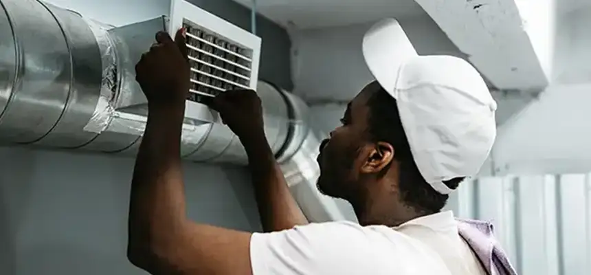 Our Licensed And Insured Cleaners in Albany, OR